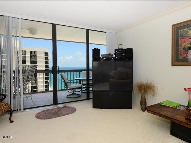 2 bedroom Residence For Sale: Singer.. - 2