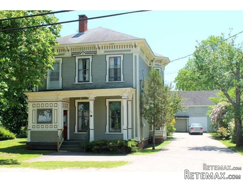 4 bedroom House For Sale: 407 St...