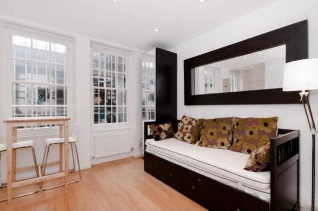 Studio - London - For Rent