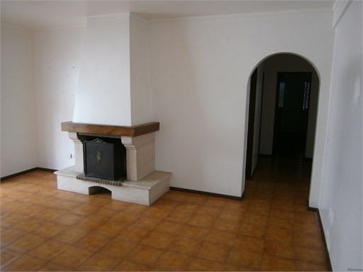 Apartment in Peniche - 2