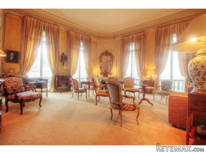 4 bedroom Flat For Sale: 69002 LYON