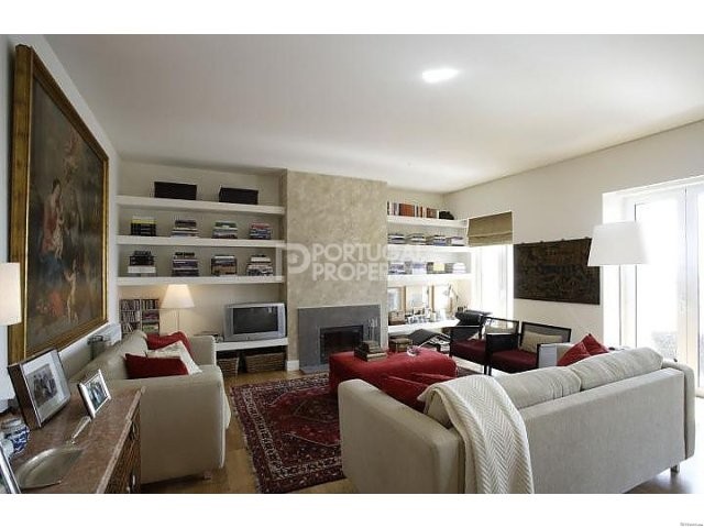 Stunning, modern, apartment with river.. - 2