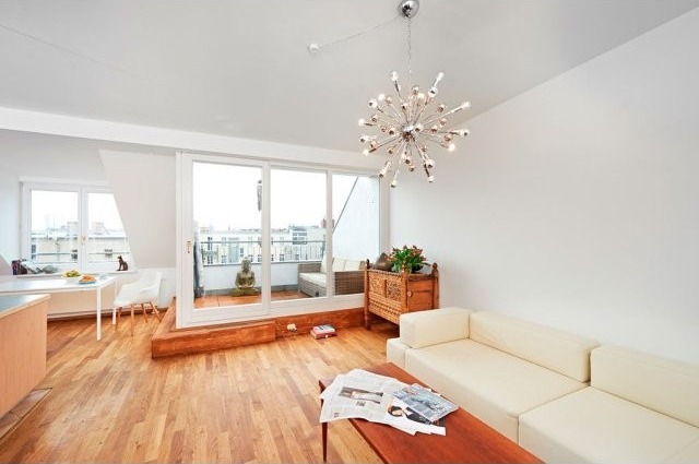 Attic jewel next to Helmholtzplatz in..