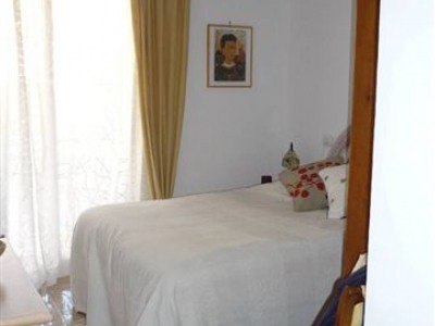 Duplex - Beautiful three bedroom duplex.. - 2