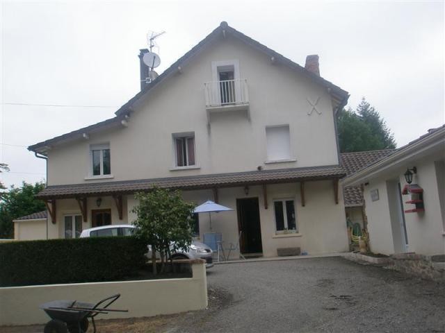 For sale - 8 rooms