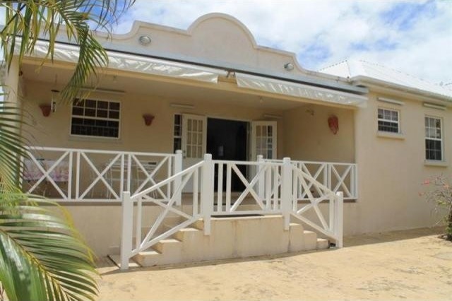 3 bedroom Property For Sale: Bakers.. - 2