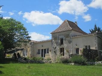 Really Pretty Property Set In A Little..