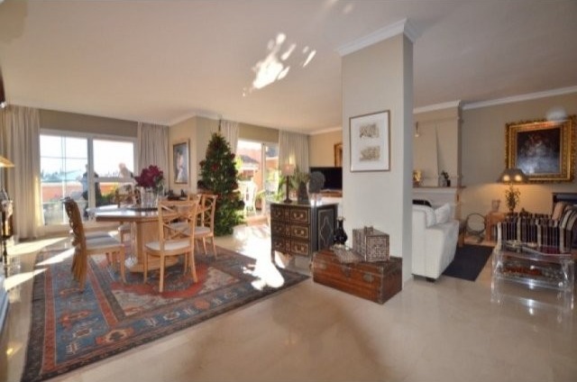 Apartment for sale in Nueva Andalucia.. - 2