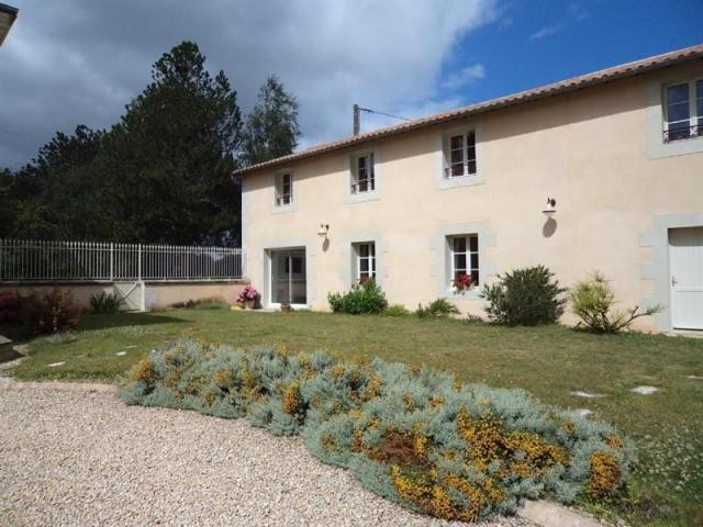 8 bedroom Character For Sale: 86140.. - 2