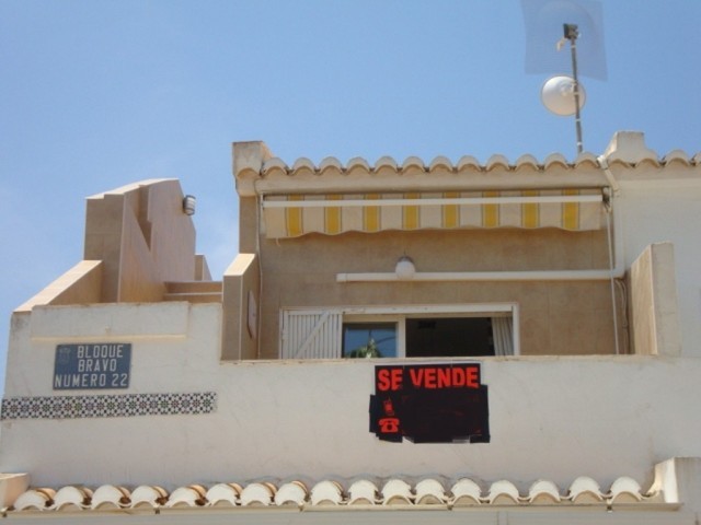 2 Bedrooms - Property - Alicante - For..