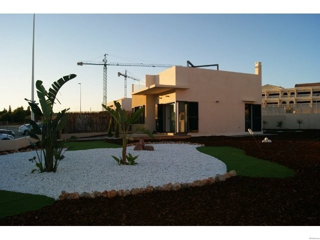 New Detached house in La Zenia - 2