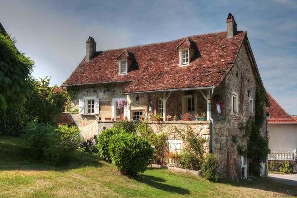 Puy d'Arnac (Correze) - Exclusive, 2..