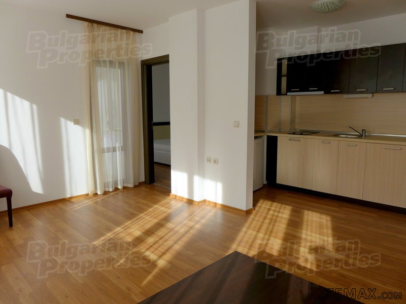 Spacious Apartment Near The Entrance Of.. - 2