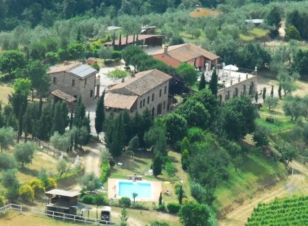 Superb Business With Accommodation..