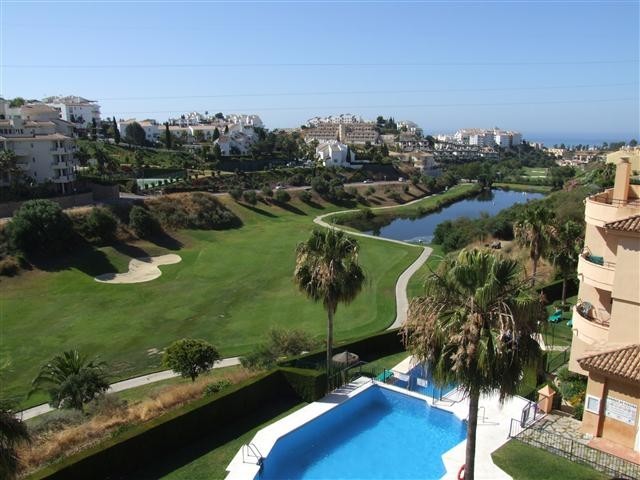 2 Bed Apartment for sale in Mijas Costa - 2