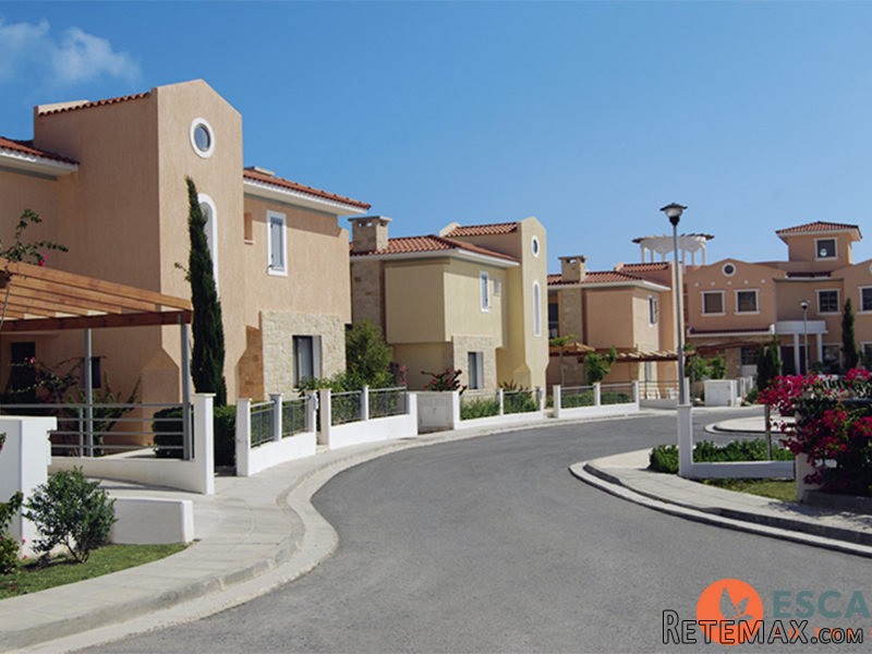 Luxury Townhouse, Asimina Park - 2