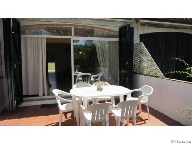 APARTMENT ON GROUND FLOOR WITH PRIVATE.. - 2