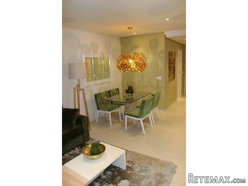 * Luxury 2 Bed Penthouse Beach Apartment - 2