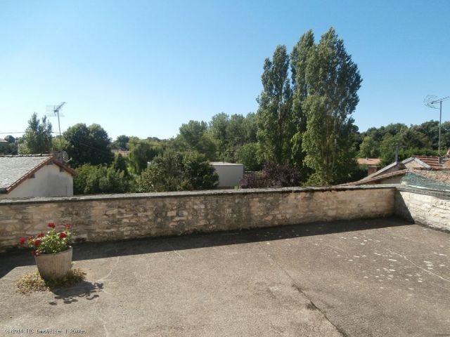 Unique Town House With Large Terrace.. - 2