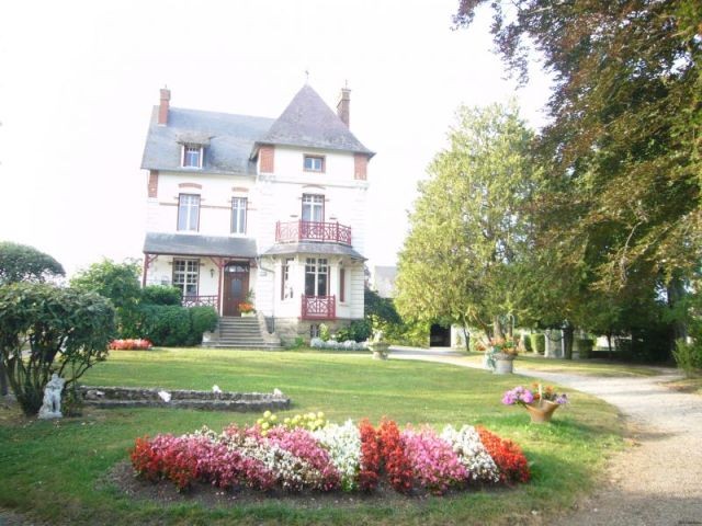 Luxury Sale Le Mesle Sur Sarthe