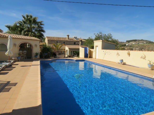Finca for sale in Moraira - 2
