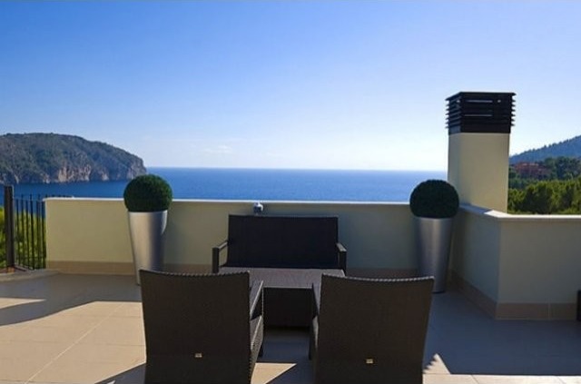 Luxury Apartments With Sea Views In.. - 2