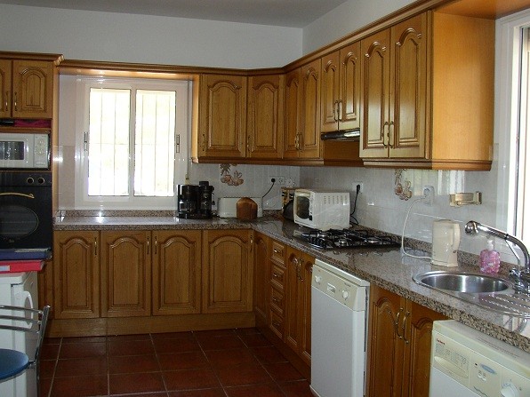 Villa - An attractive villa on the.. - 2