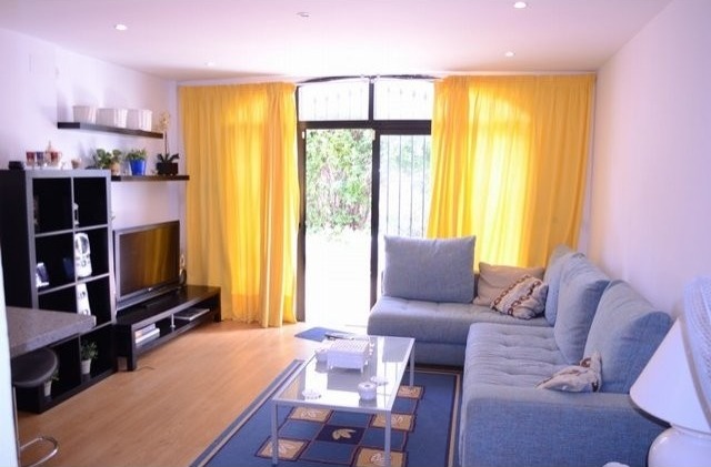 Apartment - Fabulous 1 bedroom.. - 2