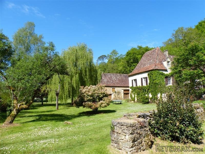 Former Presbytery With Land And Stream.. - 2