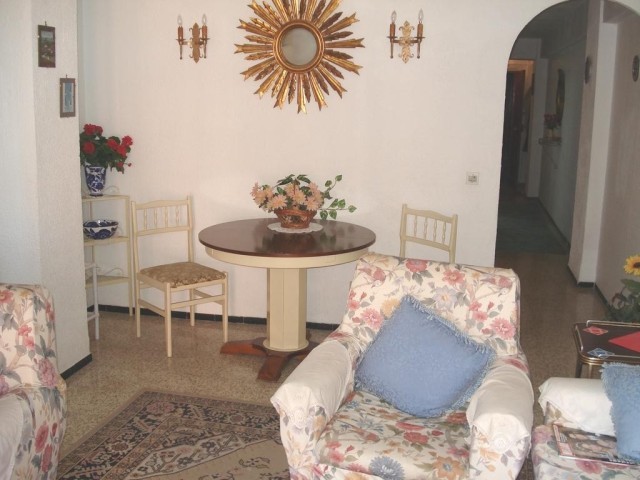 3 Bed Apartment for sale in Fuengirola - 2
