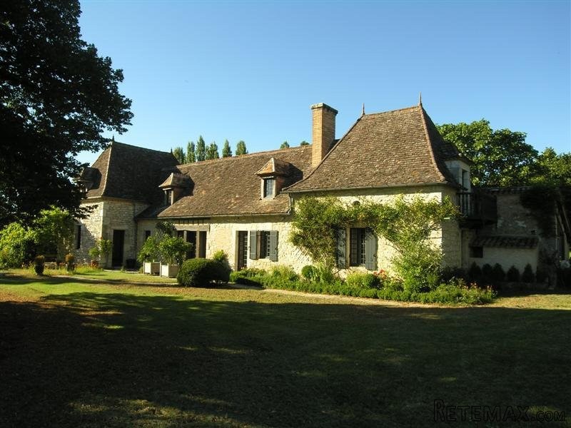 Dordogne-Perigord, Au Sud De Bergerac..