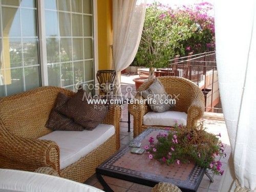 Apartment in San Eugenio Alto - 2