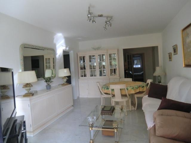 Modern, close to the beach