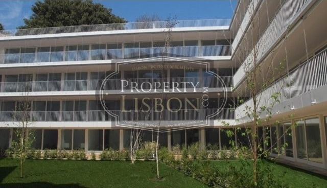 4 Bedrooms - Apartment - LISBON - For.. - 2