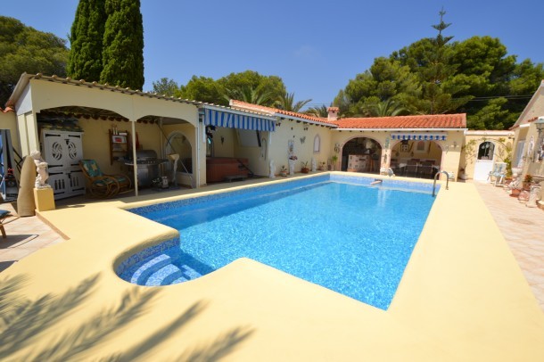 Lovely Traditional 3 Bed 3 Bath Villa.. - 2