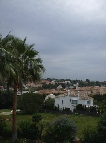 VILLA FOR SALE NUEVA ANDALUCIA - 2