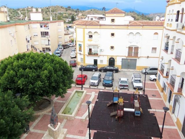 Apartment - BARGAIN! A completely..