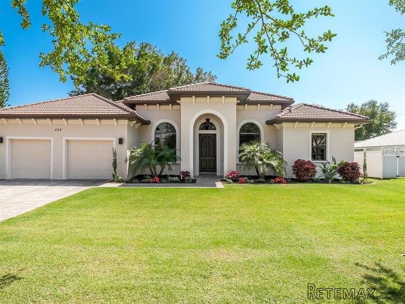 3 bedroom House For Sale: 629 Valencia..