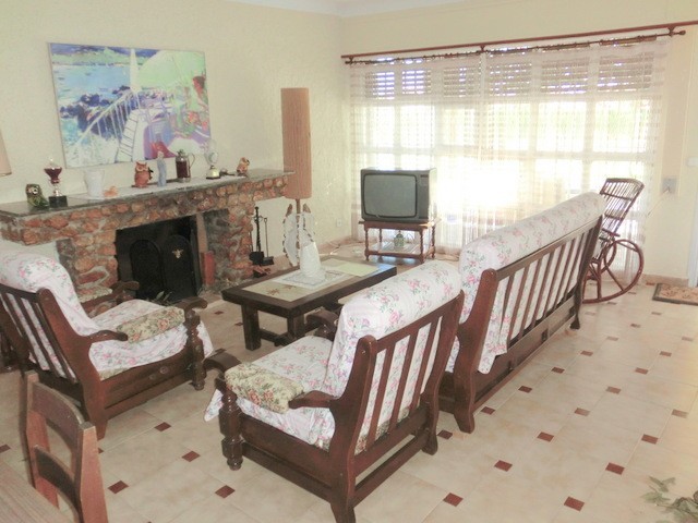 3 Bed Detached Villa - 2
