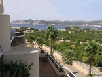 3 Bedrooms - Apartment - For Sale