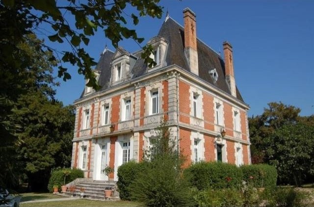 7 bedroom Castle For Sale: 16210..