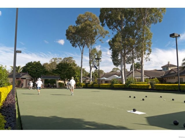 Wellington Manor 2 & 3 independent.. - 2