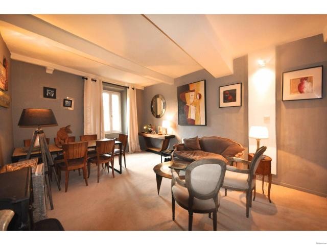 Recently renovated apartment with.. - 2