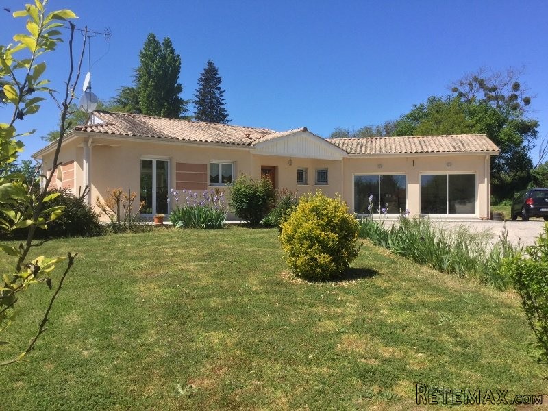 APS2869 New on the Market at a Great.. - 2