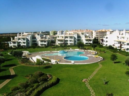 Apartment For Sale in Vilamoura