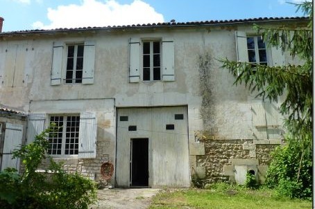 Stone House For Sale St Jean D Angely - 2