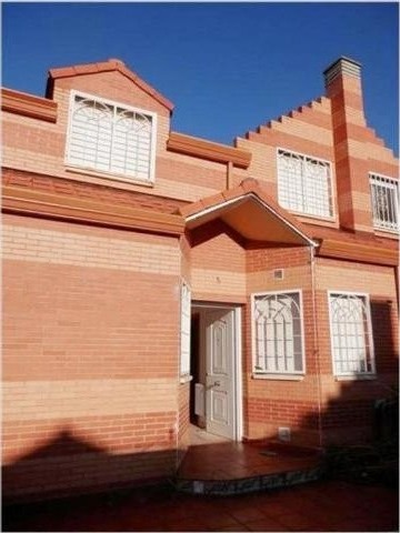 Vivienda adosada en venta en Alovera.. - 2