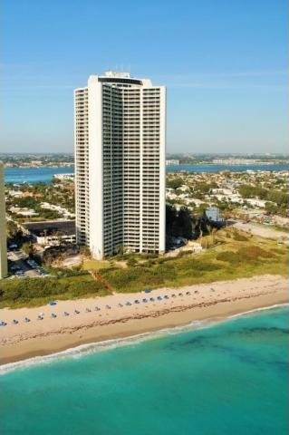 2 bedroom Residence For Sale: Singer..