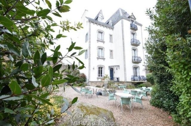 7 bedroom House For Sale: 29340 RIEC.. - 2