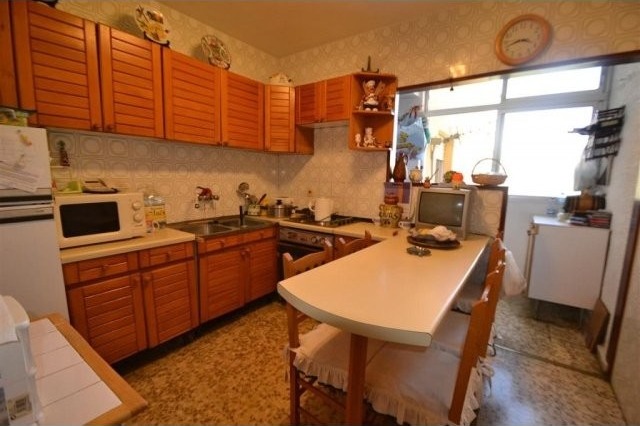 4 Bed Apartment for sale in Marbella - 2